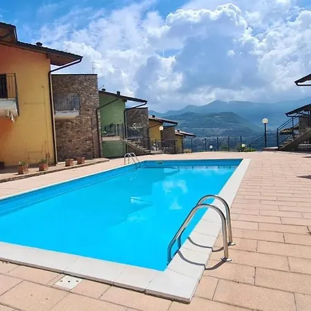 Lejlighed La Casa Di Gabry In Con Piscina Comune *